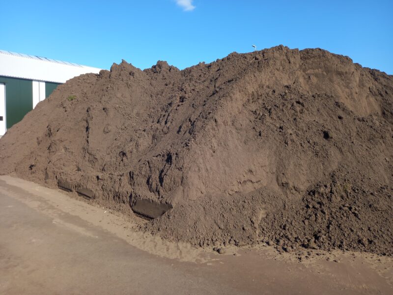 Zwarte grond – 3750 ton